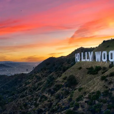 Hollywood Homes Of Love